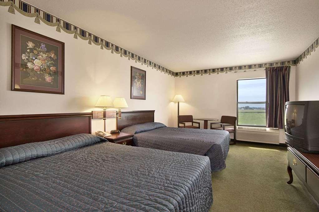 Days Inn By Wyndham Walcott Davenport Zewnętrze zdjęcie