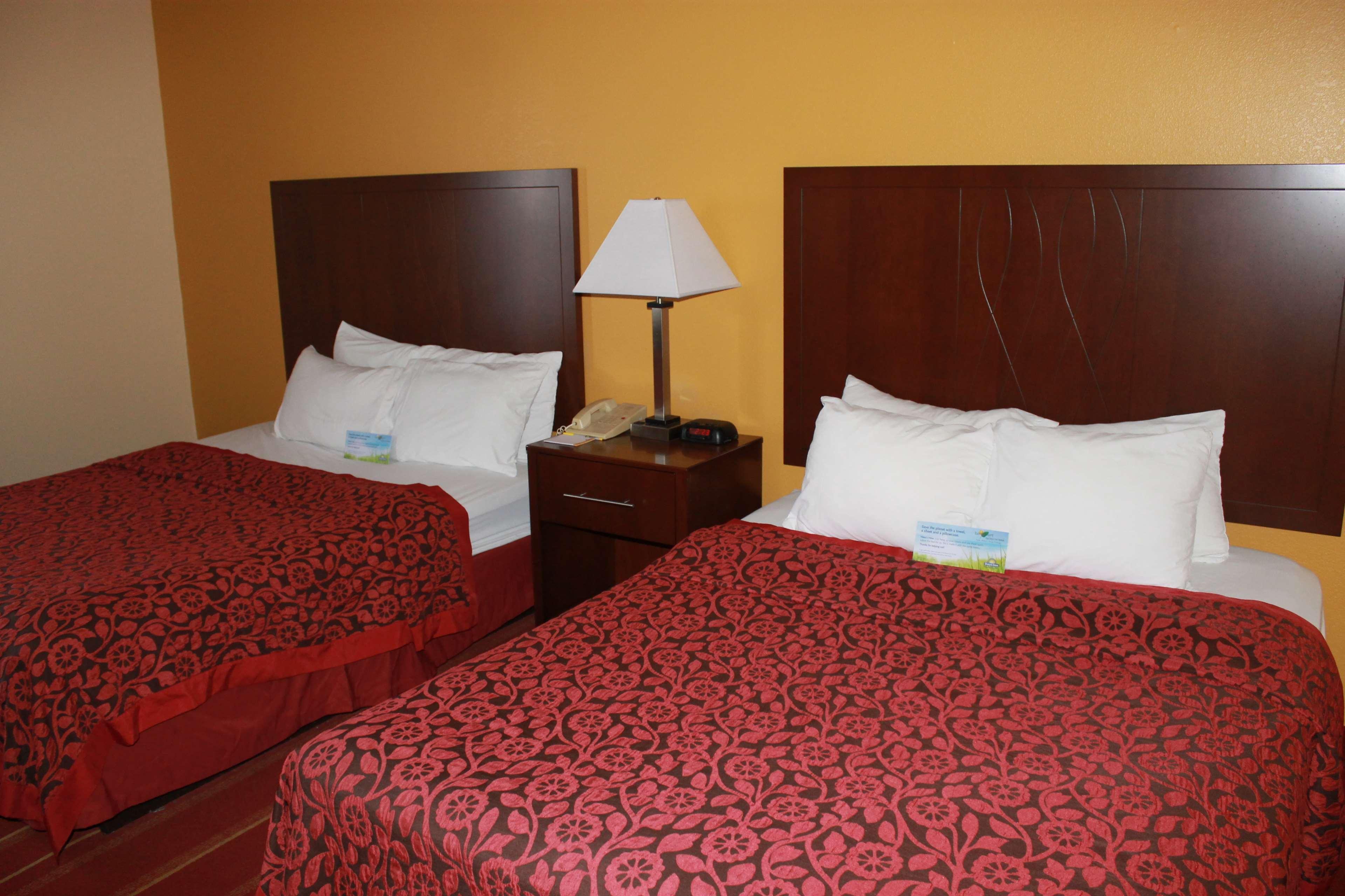 Days Inn By Wyndham Walcott Davenport Zewnętrze zdjęcie