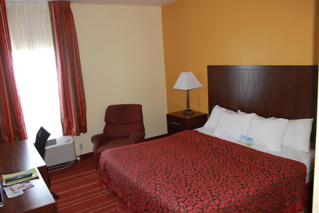 Days Inn By Wyndham Walcott Davenport Zewnętrze zdjęcie