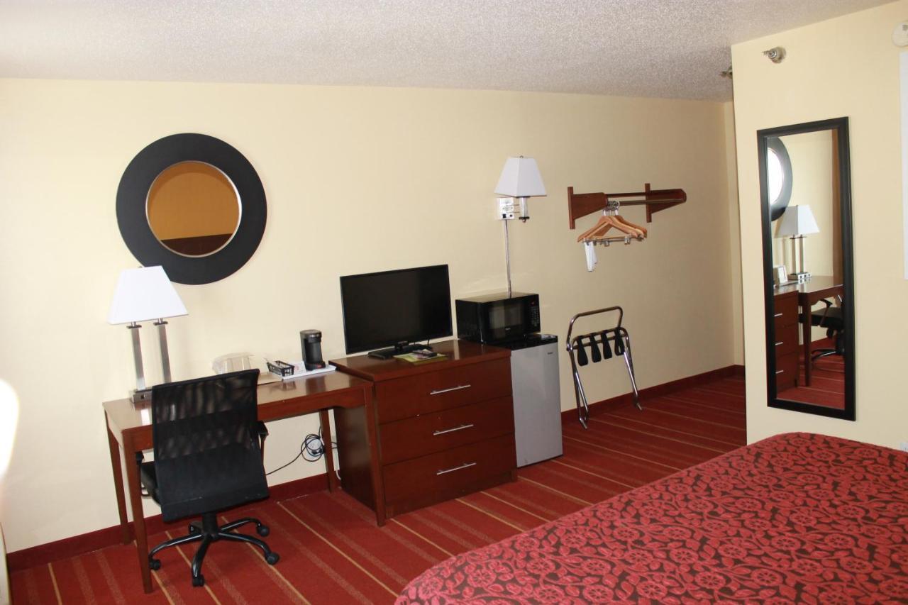 Days Inn By Wyndham Walcott Davenport Zewnętrze zdjęcie