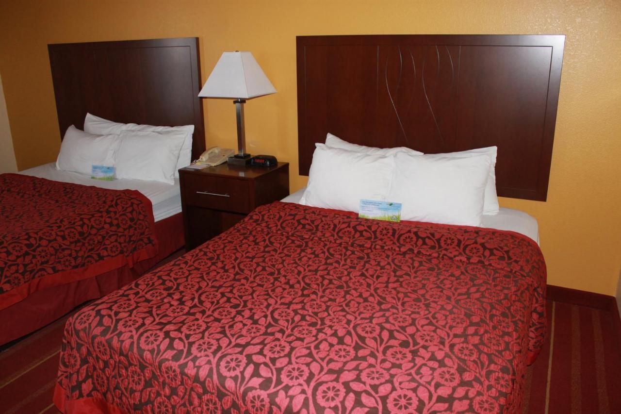 Days Inn By Wyndham Walcott Davenport Zewnętrze zdjęcie