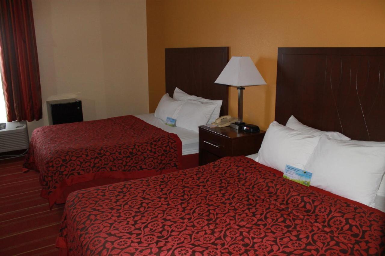 Days Inn By Wyndham Walcott Davenport Zewnętrze zdjęcie